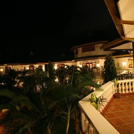 Dolce Vita Hotel Puerto Princesa Eksteriør billede