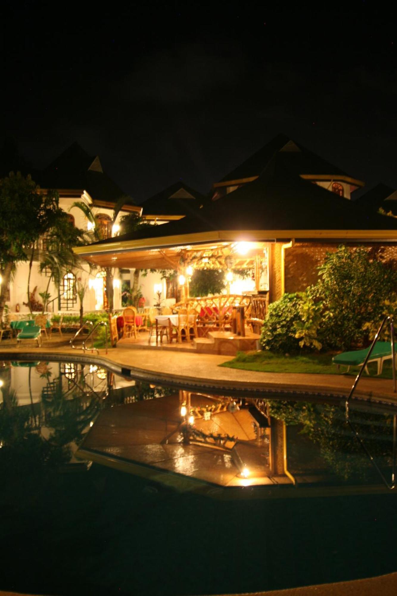 Dolce Vita Hotel Puerto Princesa Eksteriør billede