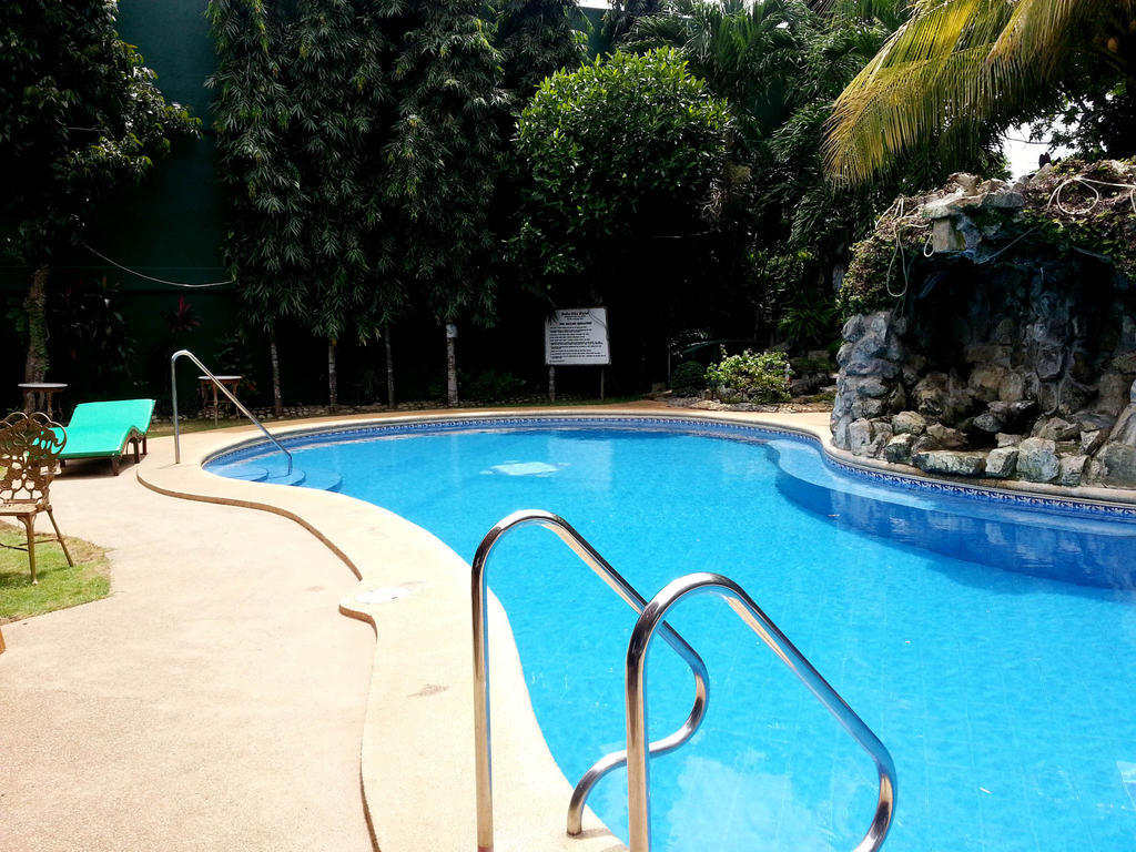 Dolce Vita Hotel Puerto Princesa Eksteriør billede